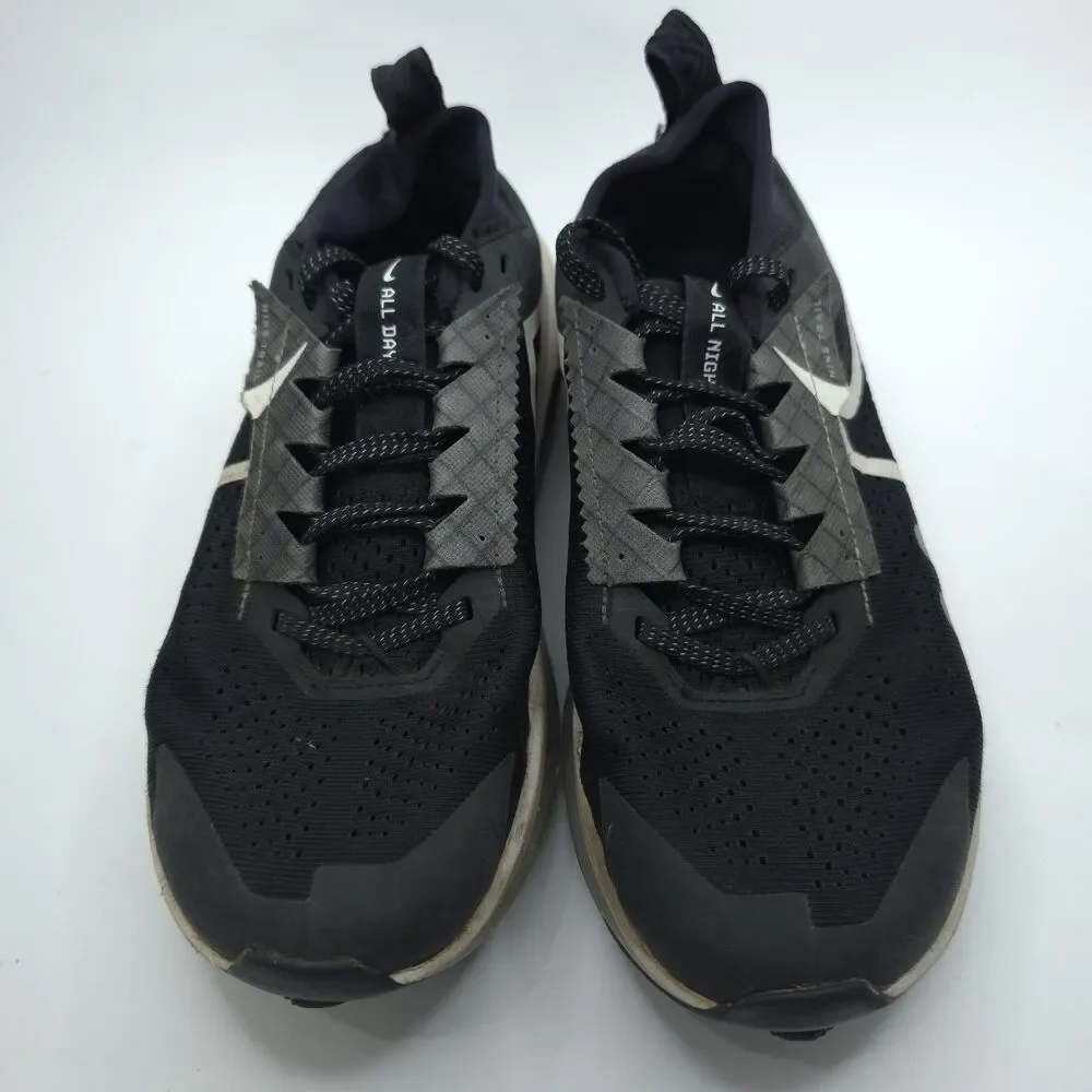 Nike ZoomX Zegama 2 ‘Black Wolf Grey’ Sneakers FD5191 001 Women's Size 8